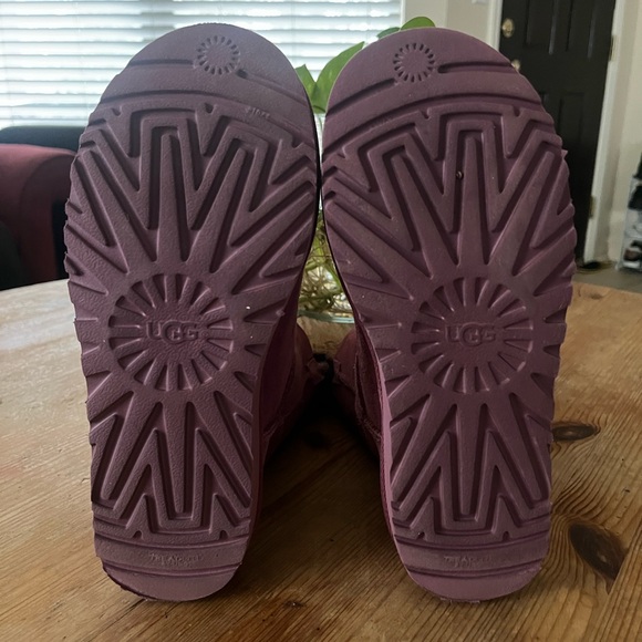 UGG Bailey Button Bling boots - Picture 3 of 5